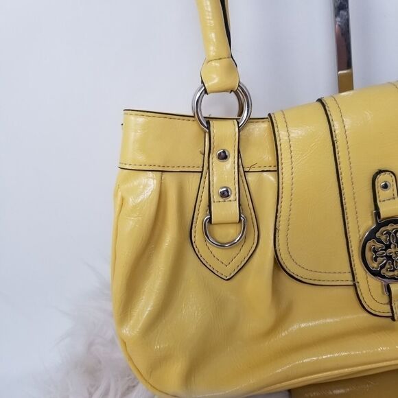 NWT. Treviso Yellow Shoukder Bag. - Picture 7 of 7